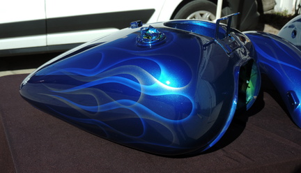 07 right side tank double ghost flames