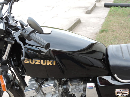 suzuki-gs1100-black-2