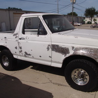 1995-Ford-Bronco