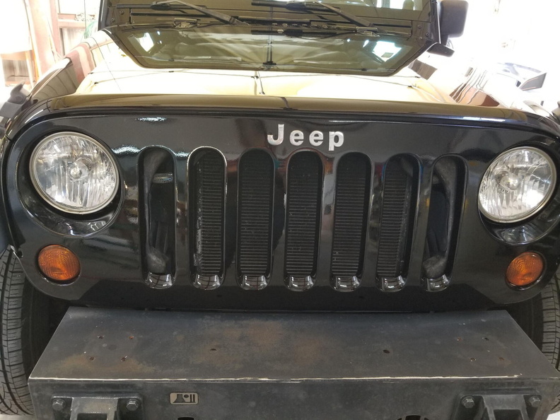 2008_Jeep_Wrangler_AFTER_headlights_cleared_23.jpg