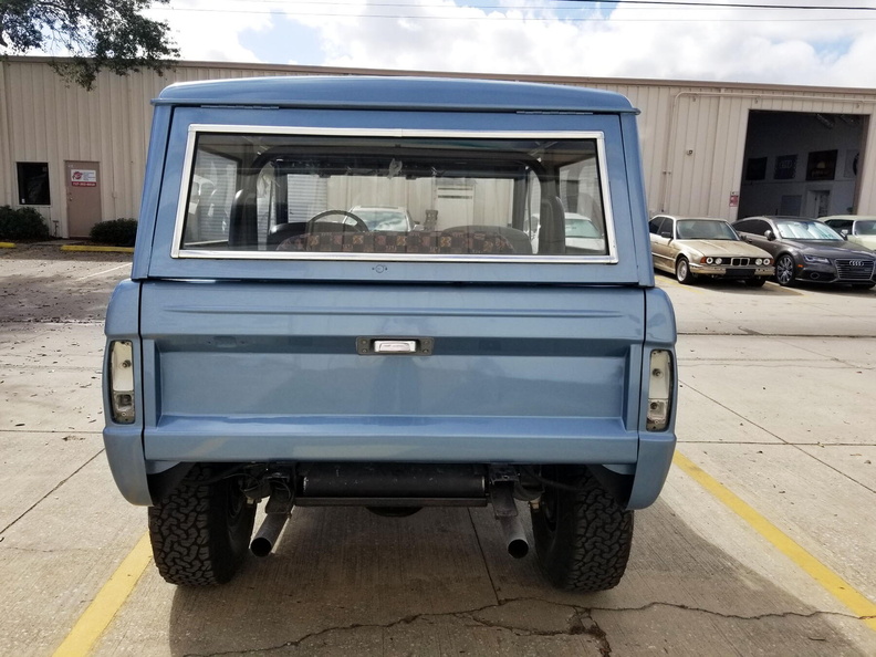1974_Ford_Bronco_AFTER_painting_26.jpg
