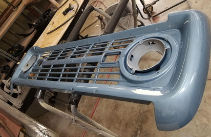 1974_Ford_Bronco_grill_painted