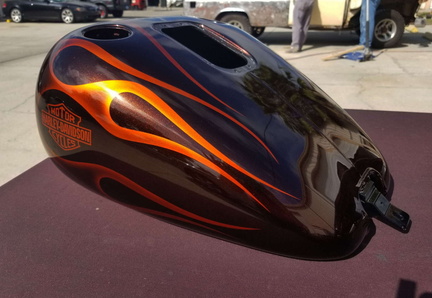 2002 FXSTSI candy tangerine flames with candy coated black metalllic basecoat