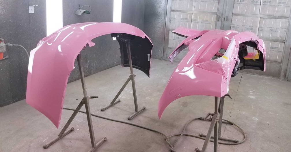 2018 BMW M4 bumpers painted pink